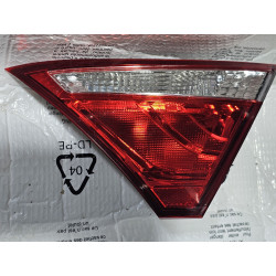 81580-06410 Toyota Camry Right Inner Tail Lamp 2015-2017