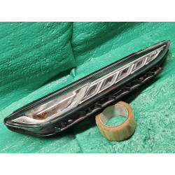 92208-J9010 Hyundai Kona Right LED Daytime Running Headlight 2018-2021