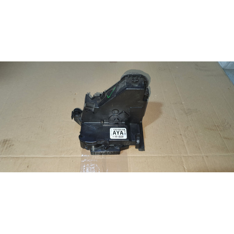 13515810 Cadillac Door Lock Latch Actuator