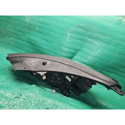 Hyundai Tucson Right LED Halogen Headlight 2016-2018