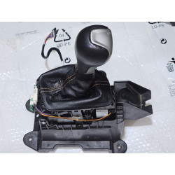 1UT661XLAE Jeep Cherokee Transmission Floor Shifter 2014-2018 1UT661XLAH