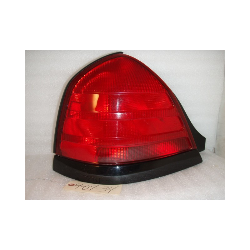 W7X-13B505-A Ford Crown Victoria Tail Lamp (Left) 2000-2006 W7X-13441-A