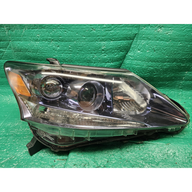 81130-75030 Lexus HS Right Halogen Headlight 2010-2012