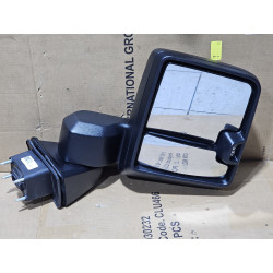 84709941 Chevrolet Silverado 1500 Right Mirror 2020-2024 86824036