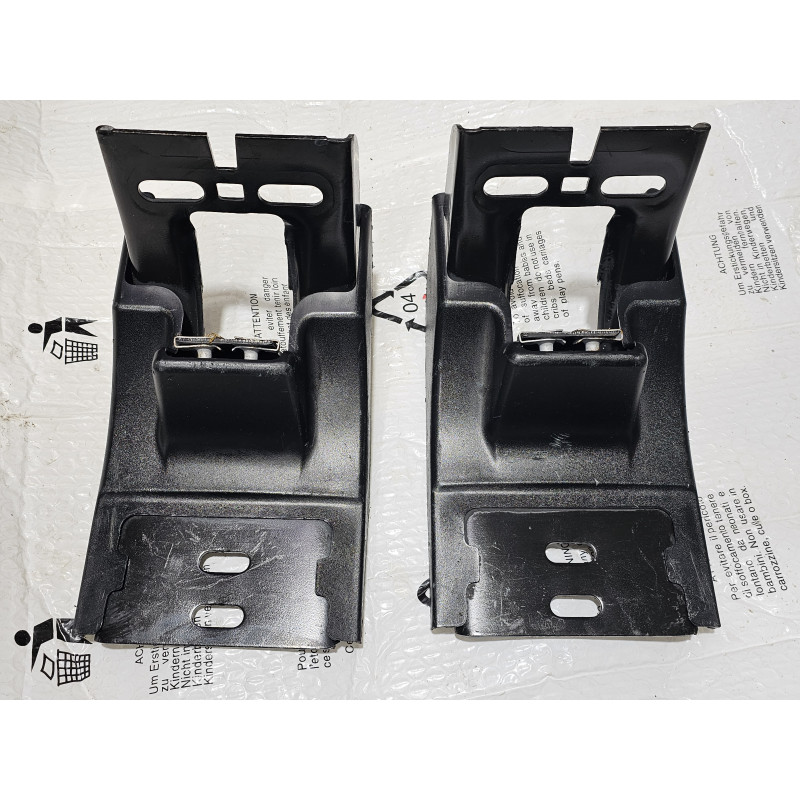 68199101AB Dodge Ram Step Running Board Bracket 2009-2018 68199101AC