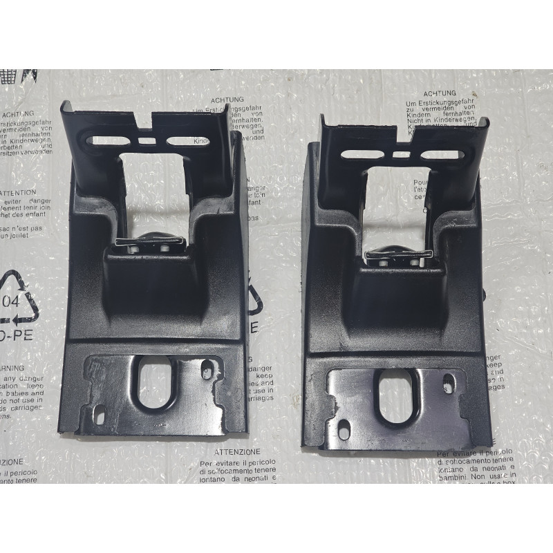 68199101AB Dodge Ram Step Running Board Bracket 2009-2018 68199101AC