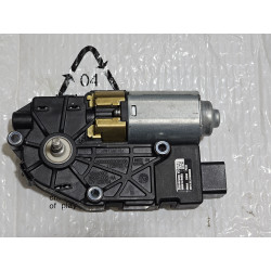 PR3B-L533A24-AC Ford Mustang Convertible Top Control Motor 2024