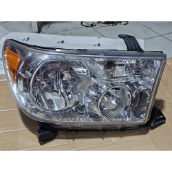 81130-0C051 Toyota Tundra Right Headlight 2007-2013