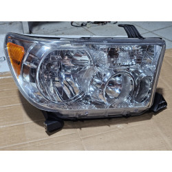 81130-0C051 Toyota Tundra Right Headlight 2007-2013
