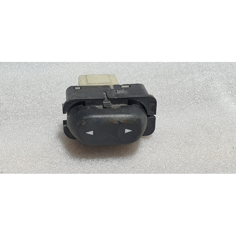 2C3T-14A567AA Ford F-250 Rear Door Window Switch 2002-2007