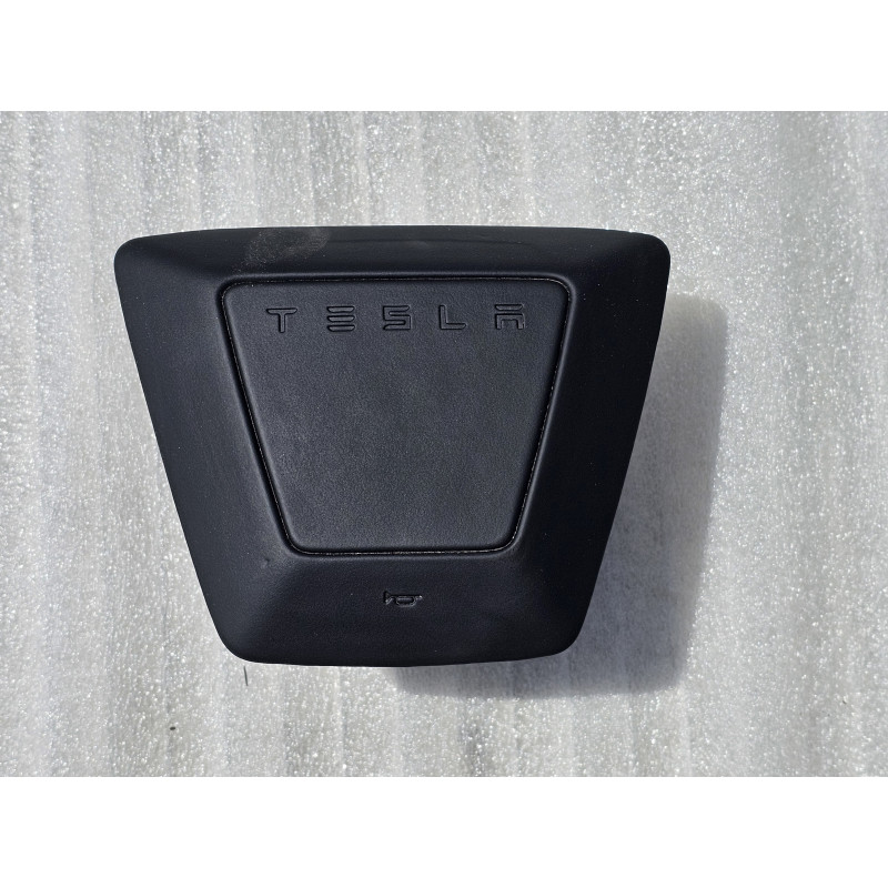 1733862-00-A Tesla Cybertruck Steering Wheel Driver Airbag