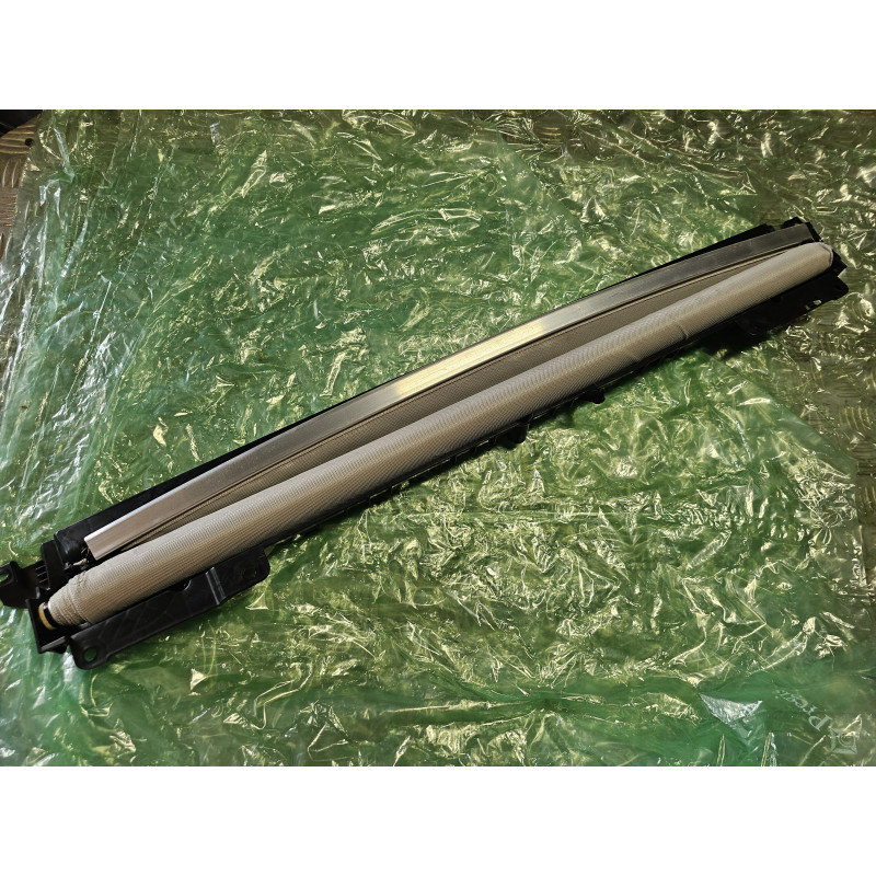 HK83-519E66-A Jaguar F-PACE Sunroof Sun Shade Cover / Blind Roller LR094194