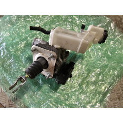 58500-4U700 Kia Optima Hybrid Brake Master Cylinder 2014-2016 58500-4U701