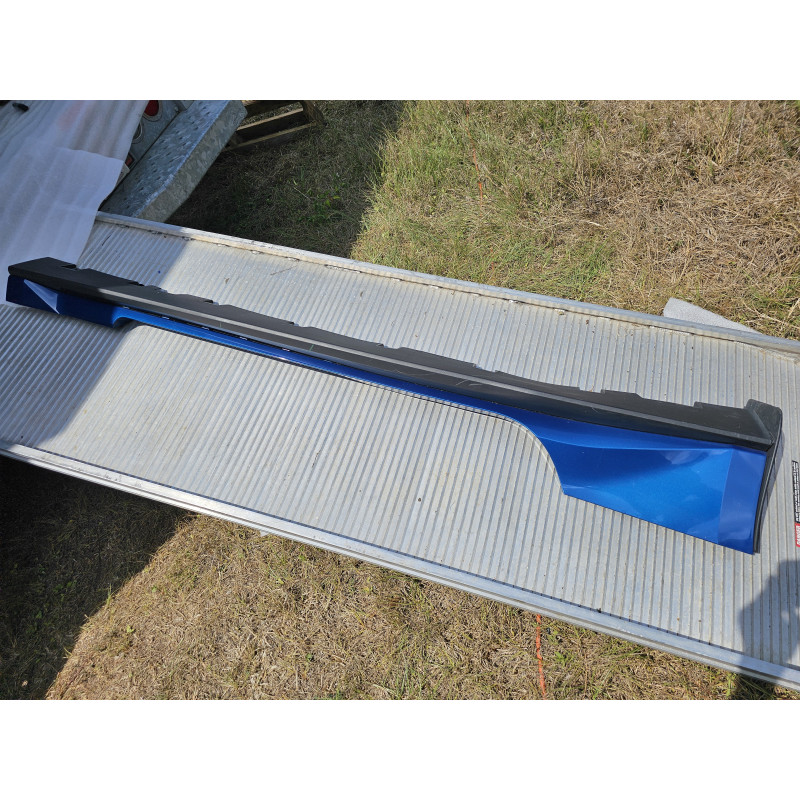 PR3B-C10154-A Ford Mustang Right Rocker Molding Panel 2024 PR3B-C10154-AG