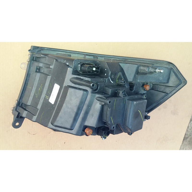 Dodge Ram Left LED Halogen Black Headlight 2014-2017