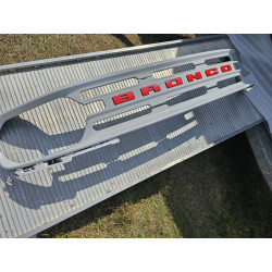 M1PB-8200-CFW Ford Bronco Sport Grille 2021-2024 N1PJ-8200-AA
