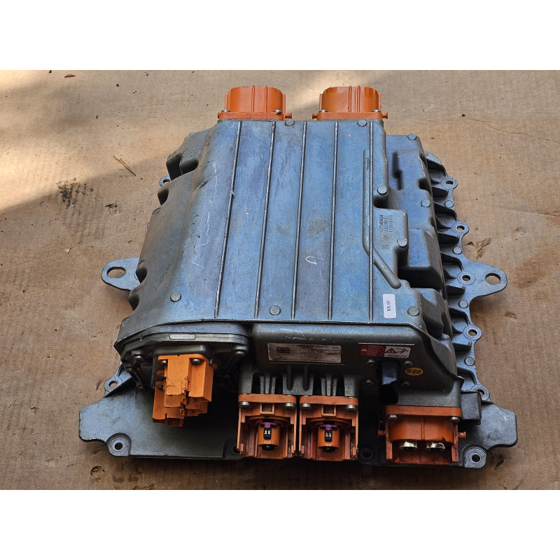 4KE915250C Audi e-tron Battery Pack Control Module Junction Box 2019-2021