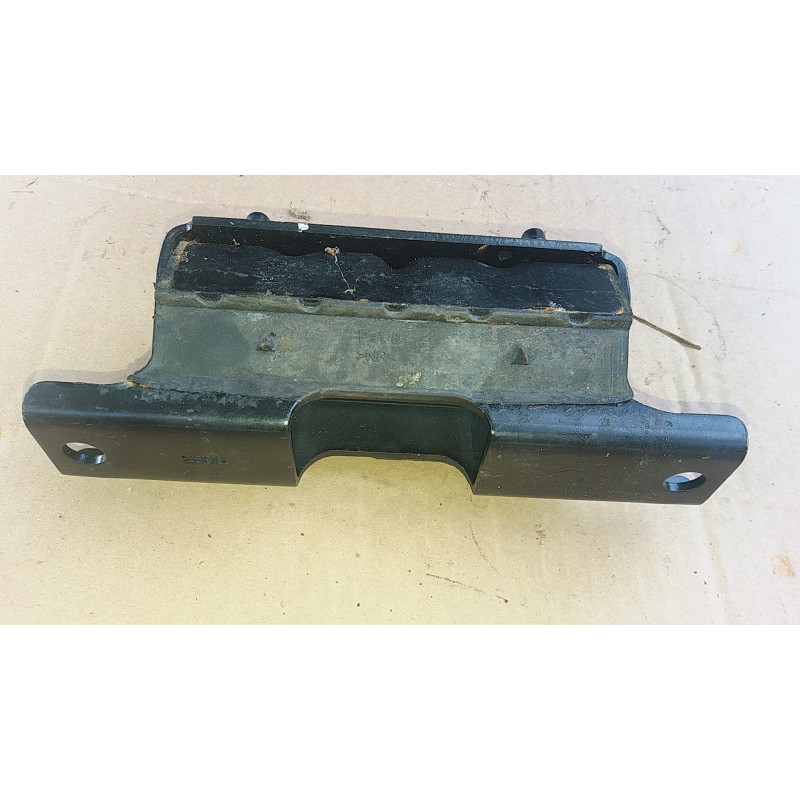23242576 Cadillac Escalade Automatic Transmission Mount 2015-2019