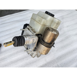 47210-60063 Toyota ABS Booster Master Cylinder Brake Pump Sensor 1998-2007