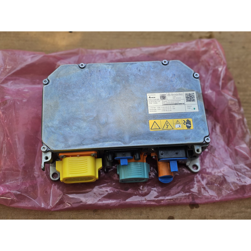 A0009008142 Mercedes-Benz EQB DC Battery Charge Connect Module 2022-2025