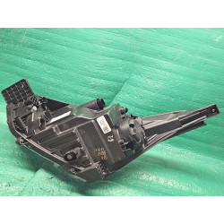 92102-M4000 Hyundai ix25 Right Halogen Headlight 2014-2020