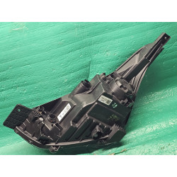 92102-M4000 Hyundai ix25 Right Halogen Headlight 2014-2020