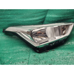 92102-M4000 Hyundai ix25 Right Halogen Headlight 2014-2020