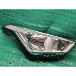 92102-M4000 Hyundai ix25 Right Halogen Headlight 2014-2020