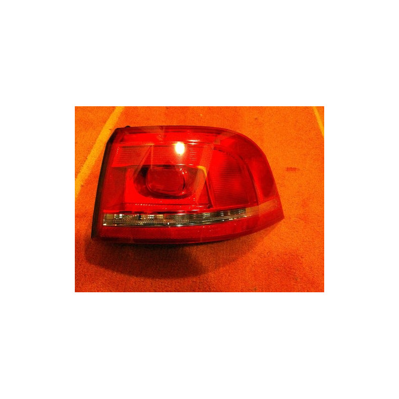 3AF945596C Volkswagen Passat Right Tail Lamp (Euro Type) 2010-2013