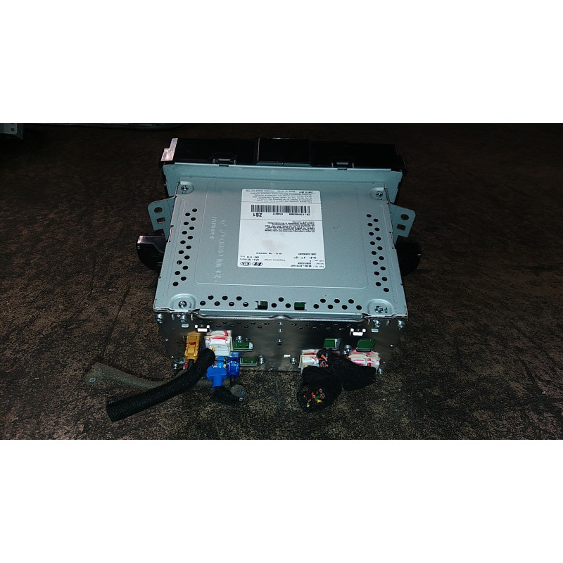 96160-F2101UAT Hyundai Elantra Touch Screen HD Radio Receiver 2016-2018