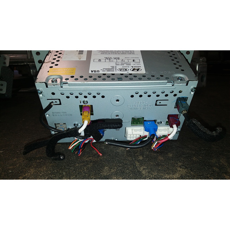 96560-B8511NN5 Hyundai Santa Fe Navigation Unit 2016-2018