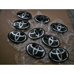 90975-02124 Toyota Venza Radiator Grille Emblem 2019-2024 90975-02136