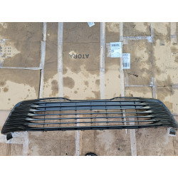 53113-06010 Toyota Camry Front Bumper Lower Grille 2018-2020