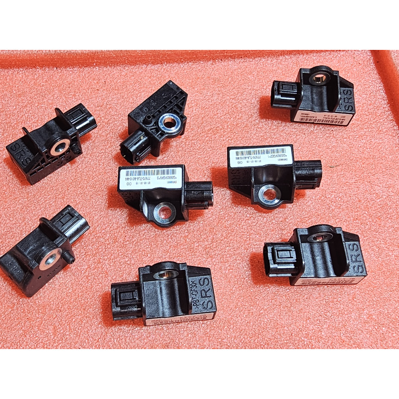 77970-TLA-A010-M4 Honda CR-V Side Airbag Impact Sensor 2017-2022