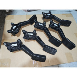 17800-TLA-A04 Honda CR-V Gas Accelerator Pedal 2019-2026 17800-TLA-A040-M4