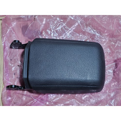 95B8642081D0 Porsche Macan Console Armrest 2019-2024 95B864208