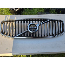 31425535 Volvo XC60 Chrome Grille 2018-2024 32368147