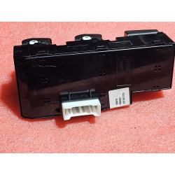 93570-F2100 Hyundai Elantra Left Door Control Switch 2017-2024