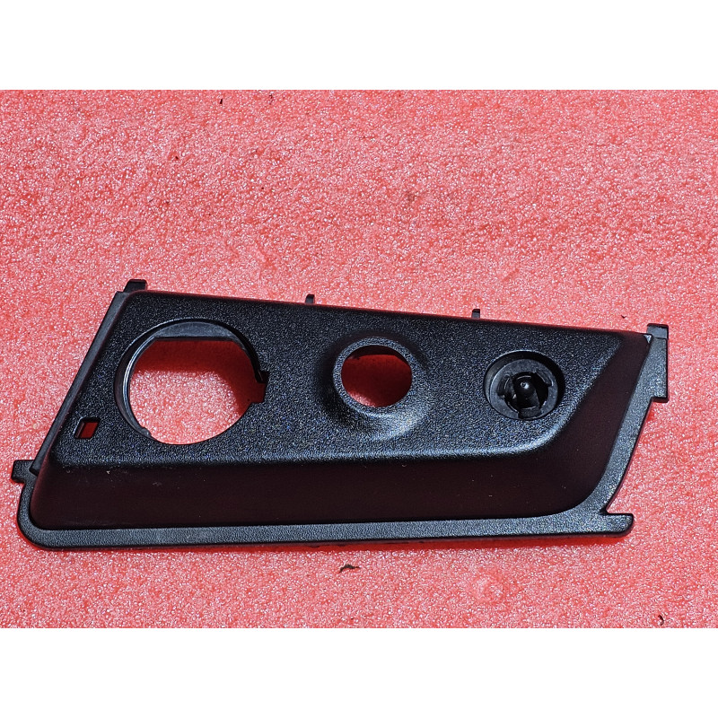 Chevrolet Silverado Right Camera Mirror Lower Cover Cap Trim and Sensor