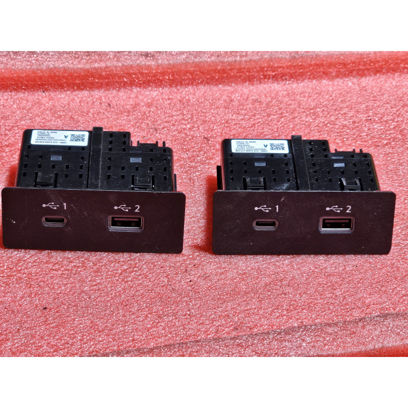 284H3-6RA1A Nissan Rogue Dual USB Port 2021-2023 284H3-6RA2A