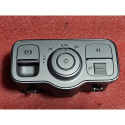 A1679051201 Mercedes-Benz GLE Headlight Control Switch 2019-2024