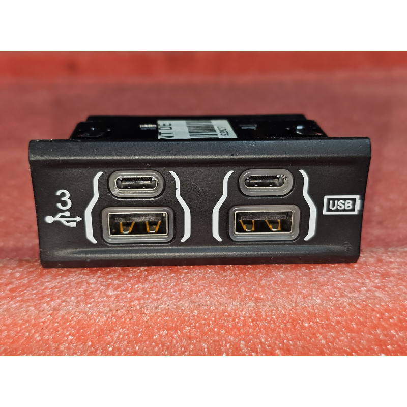 68330429AD Dodge Ram 1500 Media Dual USB Port 2019-2025 68330429AF