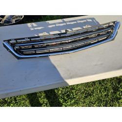 23455348 Chevrolet Impala Chrome Lower Center Grille 2014-2020 22798097