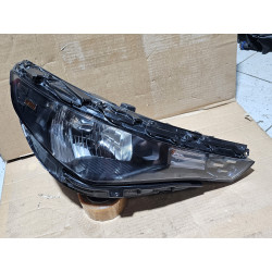 92102-K0520 Kia Soul Right Halogen Headlight 2023-2025