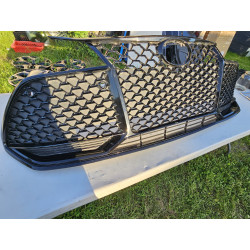 53113-07070 Toyota Avalon Front Bumper Grille 2019-2022