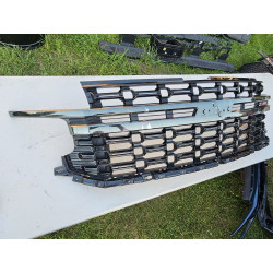 84634393 Chevrolet Tahoe Grille 2021-2024 84634392