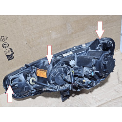 8301C350 Mitsubishi Lancer Evolution X Right Xenon Headlight 2008-2015