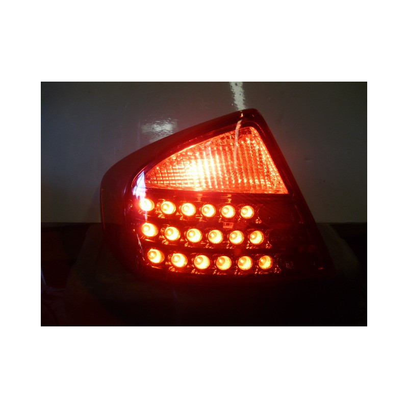 Infiniti G35 Left LED Tail Lamp 2003-2005