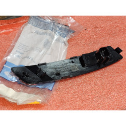LJ8B-15A457 Ford Mustang Mach-E Left Side Marker Lamp Reflector 2021-2025