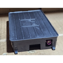 4M0035502A Audi Q7 wireless phone charging module panel 2017-2019
